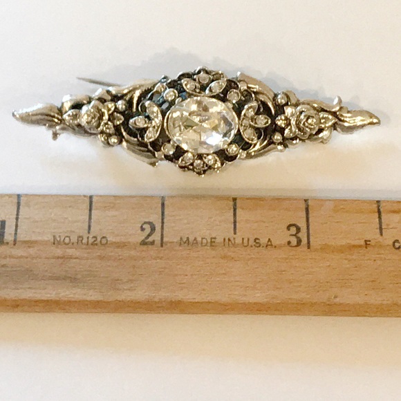 Vintage Rhinestone Brooch in Silver Rodium - Picture 3 of 4